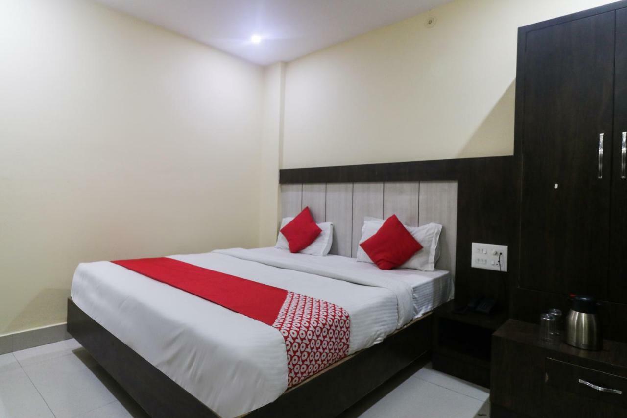 Oyo 48974 Hotel Shweta Residency Varanasi Exteriör bild