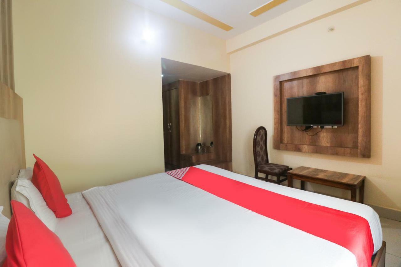 Oyo 48974 Hotel Shweta Residency Varanasi Exteriör bild
