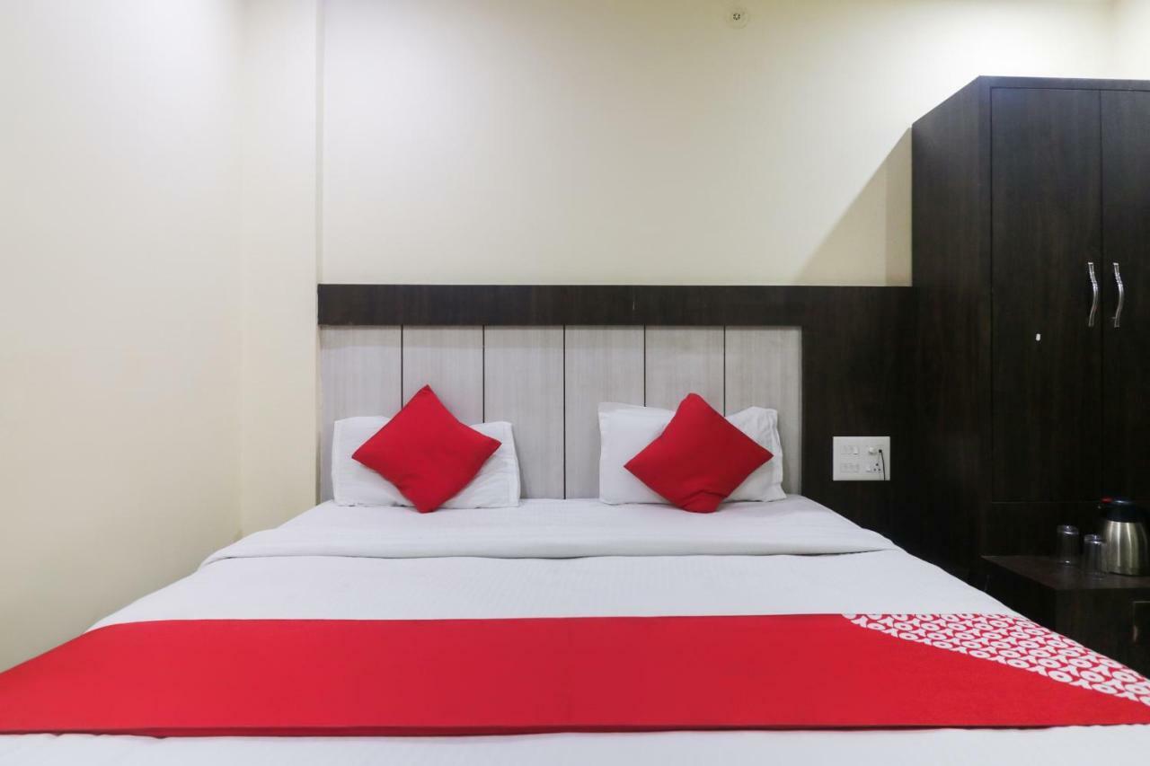 Oyo 48974 Hotel Shweta Residency Varanasi Exteriör bild