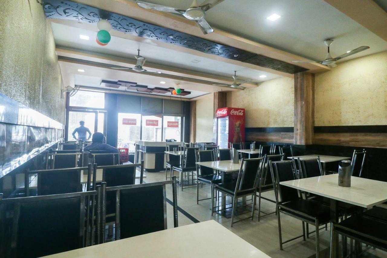 Oyo 48974 Hotel Shweta Residency Varanasi Exteriör bild